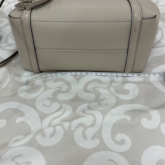MK Purse saffiano tote - Picture 8 of 16